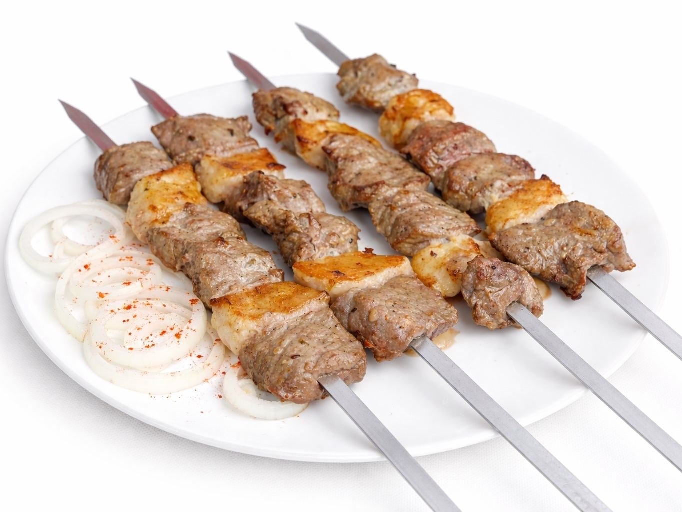 Grilled kebab platter with salad